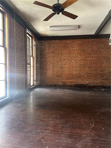 416 Gravier St