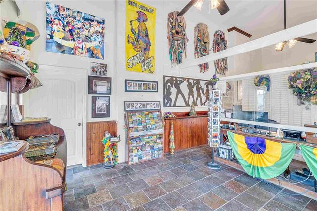 Mardi Gras Inn